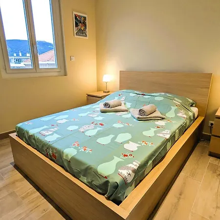 Penthouse With Large Terrace Near Beaches Appartement Toulon